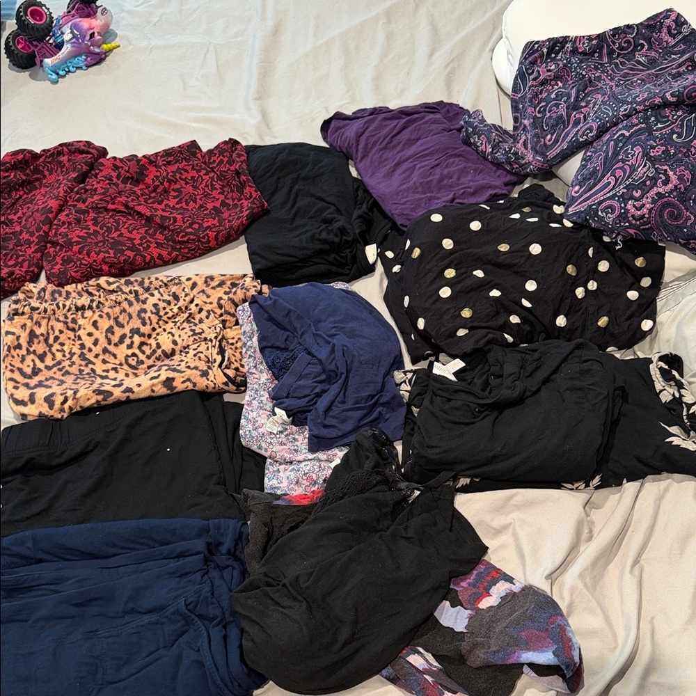 Soma Women's Pajama Mix in Black, Purple, Navy, Red & Leopard